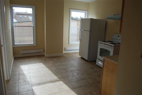 Center St & North Colony Rd Apartments N Colony Rd, Wallingford, CT