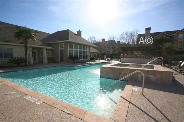 Lake Creek Parkway and Pecan Park Blvd. Apartments Lake Creek Pkwy