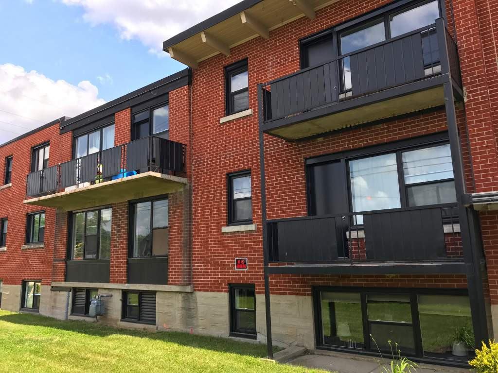 164 Belmont Avenue West Apartments in Cherry Hill, Kitchener, ON N2M 1L8 Zumper