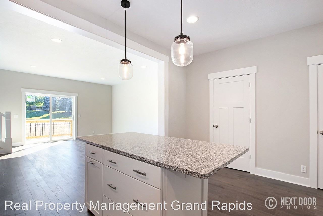 3732 Kaylee Lane Apartments in Hudsonville, MI 49426 Zumper