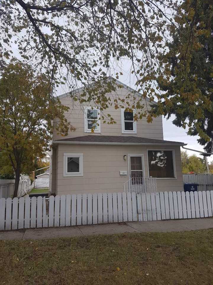 524 Avenue i South Apartments for Rent 524 Avenue L S, Saskatoon, SK