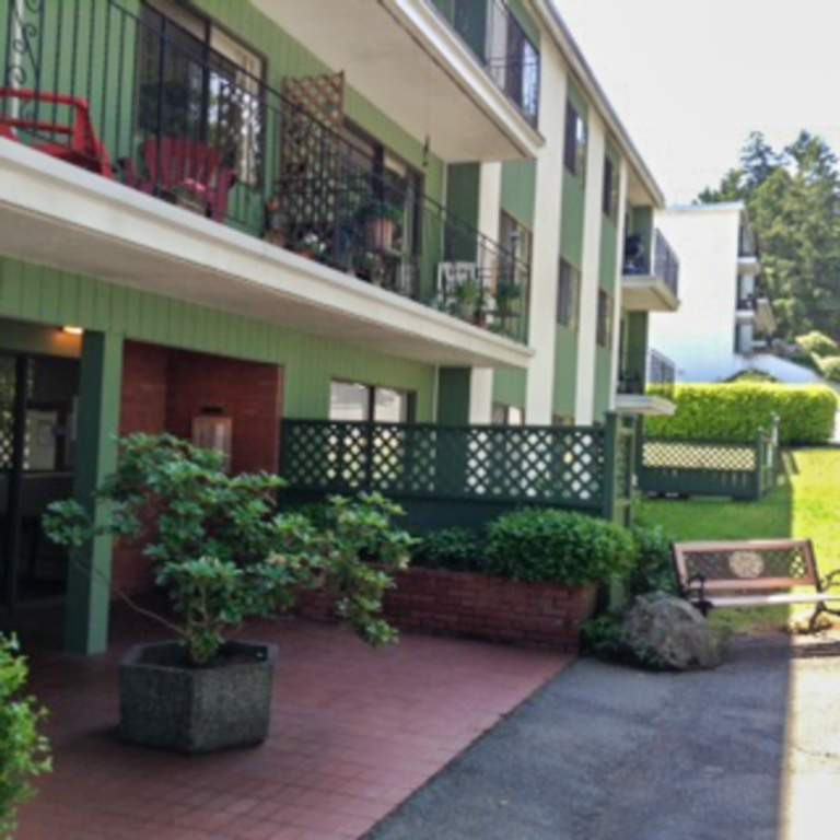 Debaren Apartments 2550 Departure Bay Rd, Nanaimo, BC V9S 3W4 Zumper