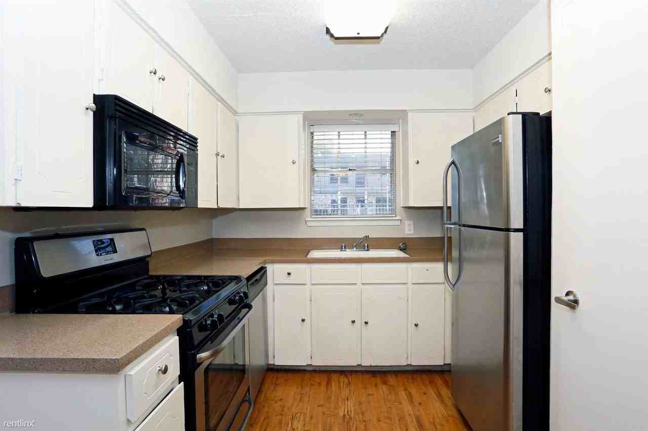 North Loop / Rd Apartments in Allandale, Austin, TX 78756 Zumper