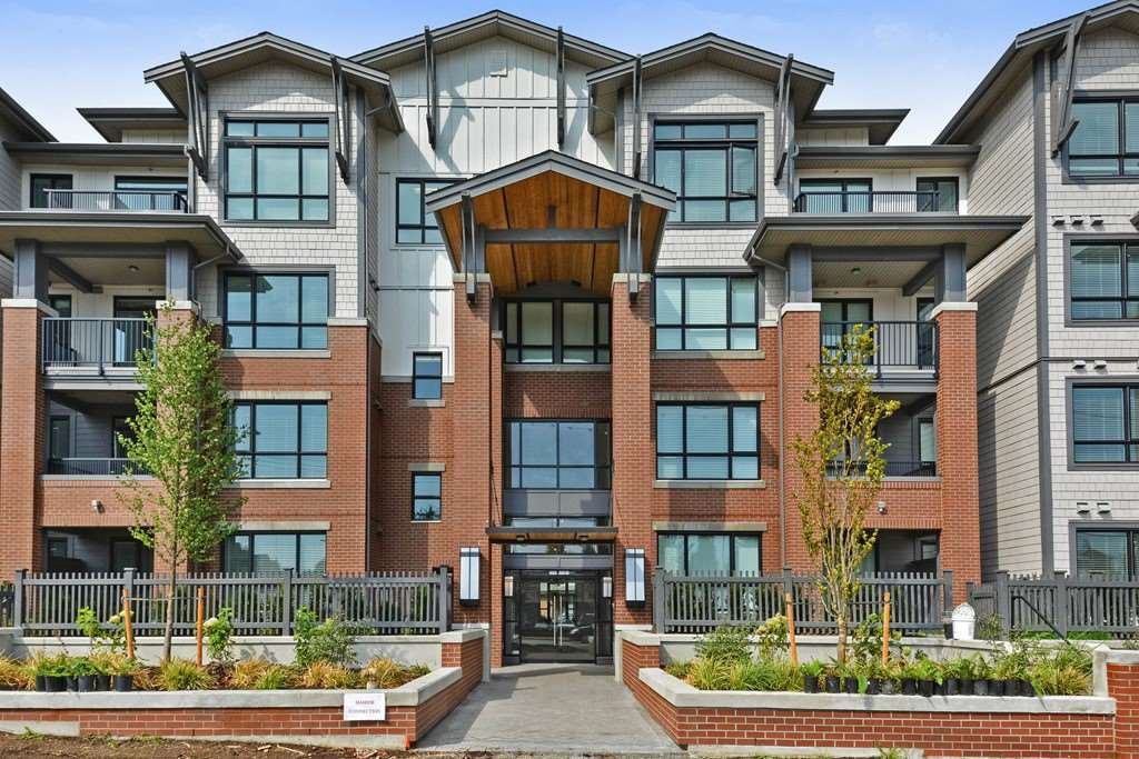 2960 151 Street 203, Surrey, BC V4P 1G9 2 Bedroom Apartment for Rent