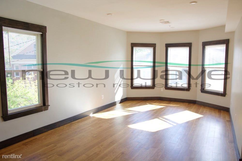 Creighton St and Sunnyside St Apartments in Hyde Square, Boston, MA