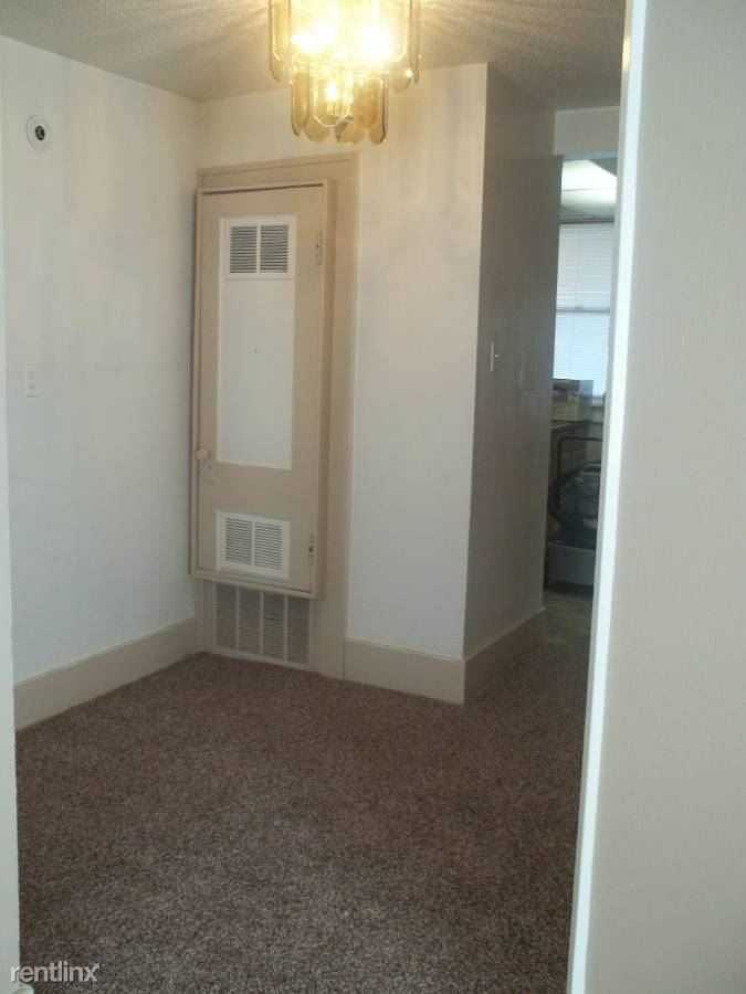 144 S Greenwood St Apartments in Kellogg School, Wichita, KS 67211 Zumper