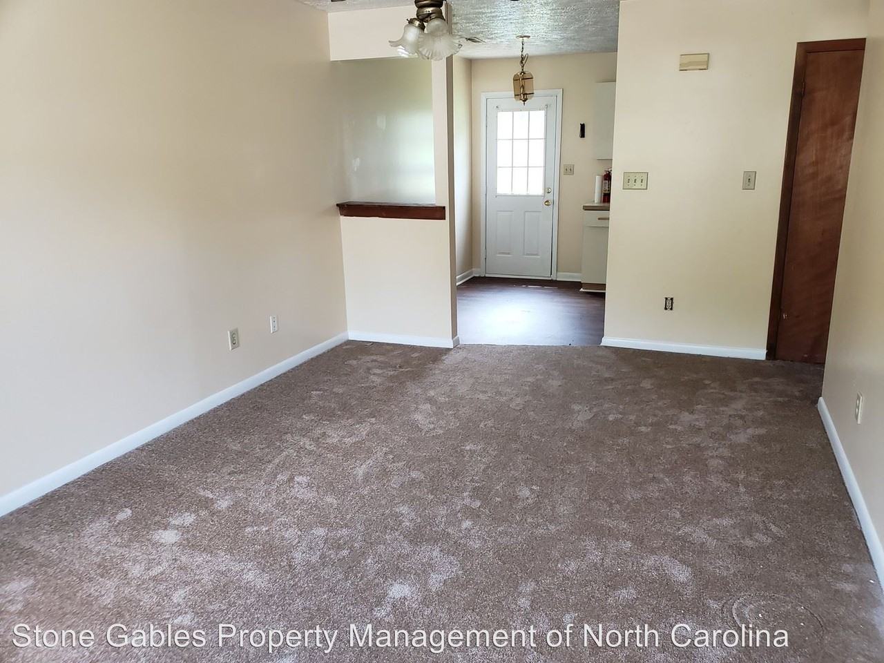 Pine Springs Dr Apartments in Douglas Byrd, Fayetteville, NC 28304 Zumper