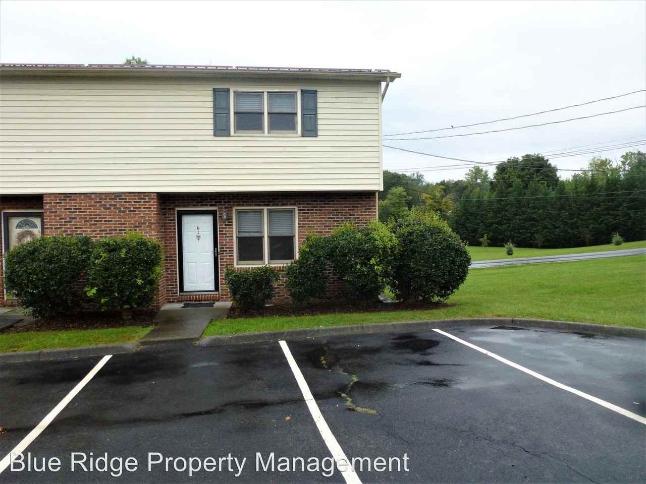 1800 Seminole Dr 6, Johnson City, TN 37604 2 Bedroom House for Rent
