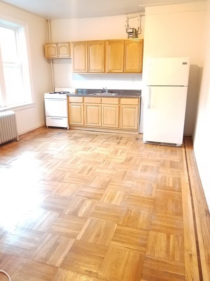2775 Kingsbridge Terrace, Bronx, NY 10463 1 Bedroom Apartment for