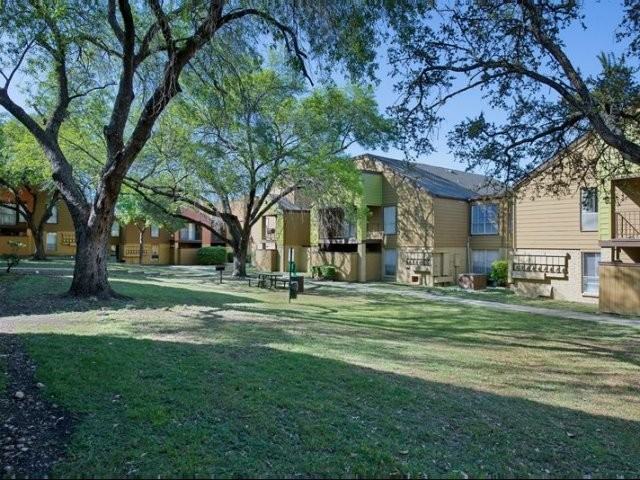 Melia Apartment Homes Apartments 3431 Oakdale Street, San Antonio, TX