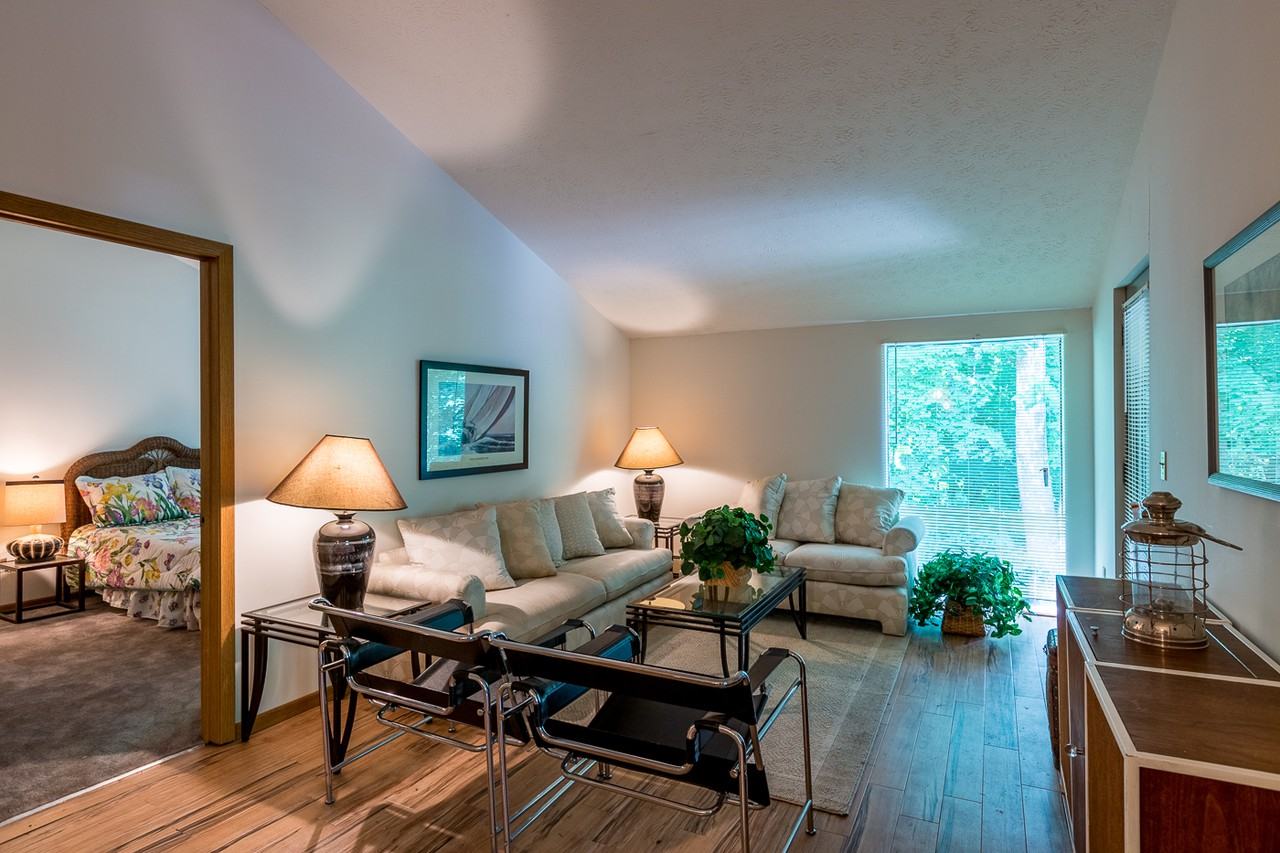 Timber Top Apartments & Townhomes 1551 Treetop Trail, Akron, OH 44313 Zumper