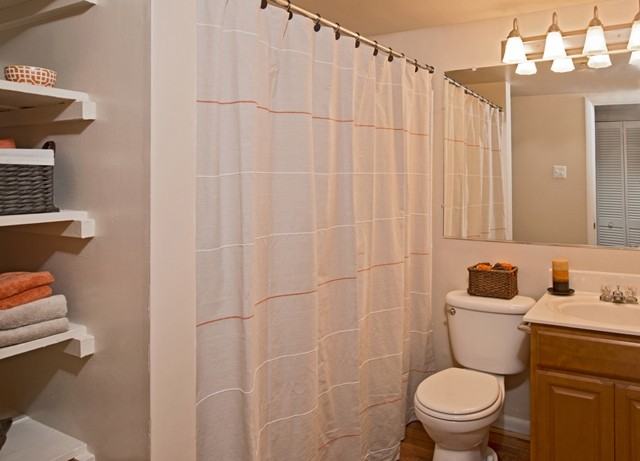 Preston Trails Apartments 3537 Towne Point Rd, Portsmouth, VA 23703