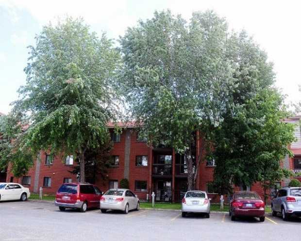 Westmount Villa 1 Apartments 420 Westmount Ave, Greater Sudbury, ON