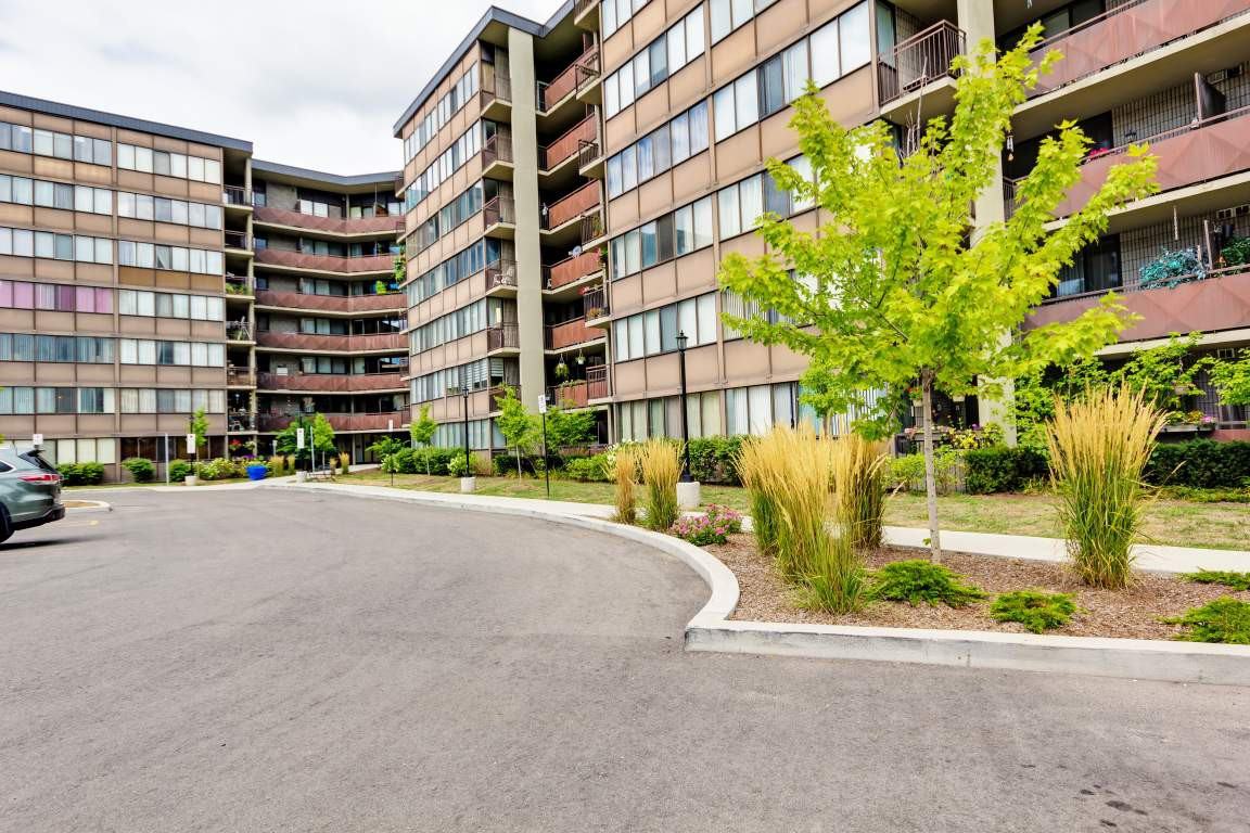 Governors Green Apartments 101 Governor'S Green, Hamilton, ON L9H 6L7