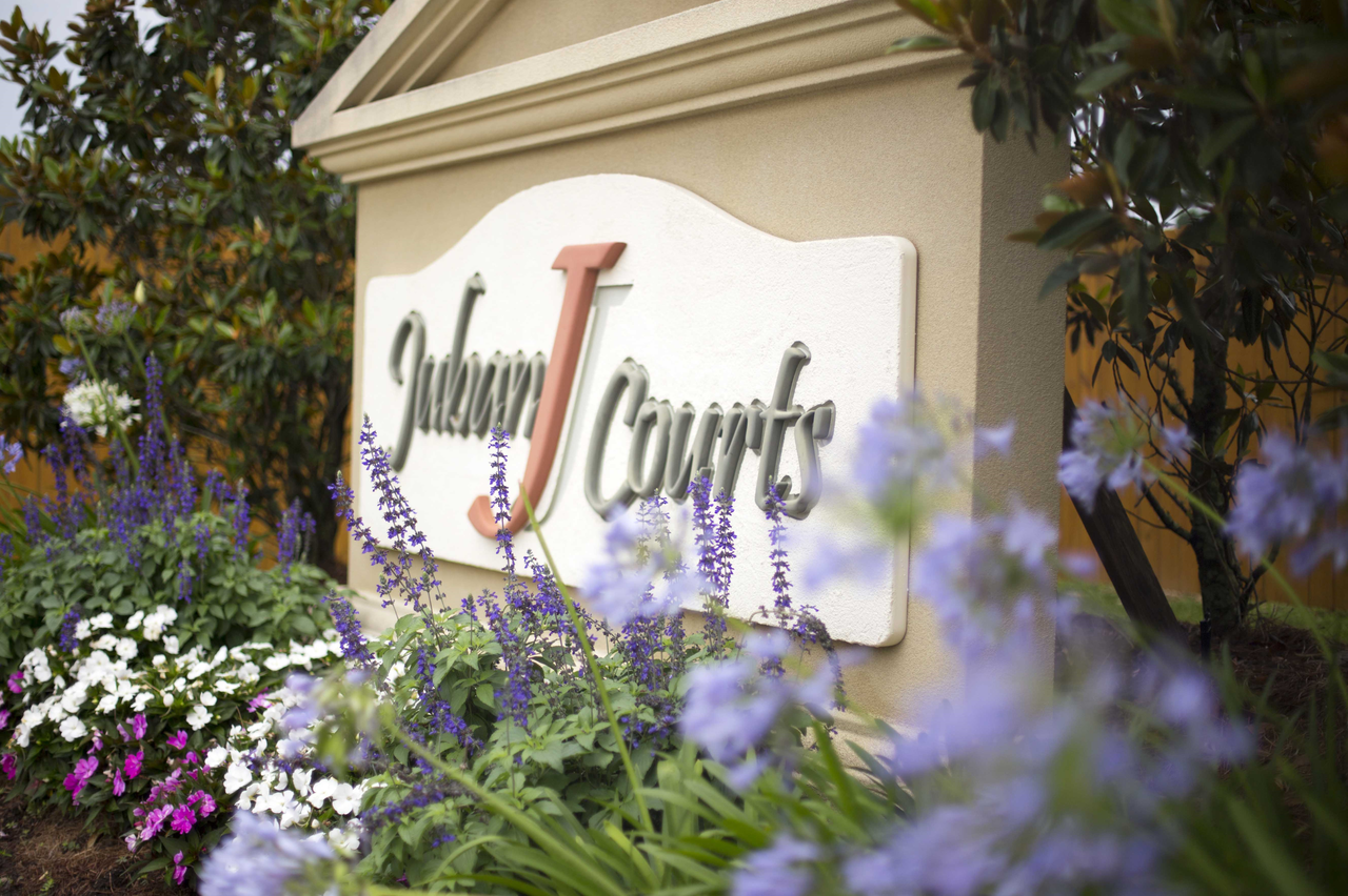 Juban Courts Condos Apartments 8447 Florida Blvd, Denham Springs, LA