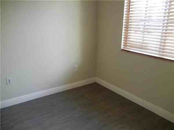 251Â¤ SW 13 TER Apartments in Sailboat Bend, Fort Lauderdale, FL 33312