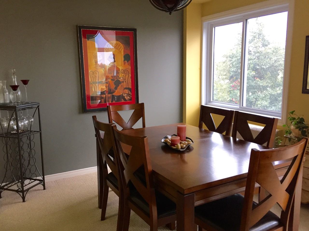 225 Alvin Road 713, Ottawa, ON K1K 4H6 2 Bedroom Condo for 1,800