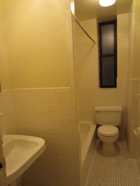 161 StYankee Stadium Apartments in Concourse Village, New York, NY