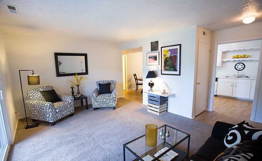 What will 700 rent you in St VincentGreenbriar, this month?