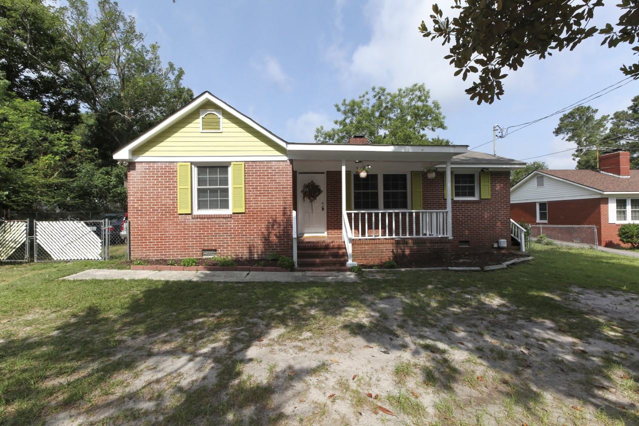NC210 & Chapel Hill Road, Spring Lake, NC 28390 3 Bedroom House for