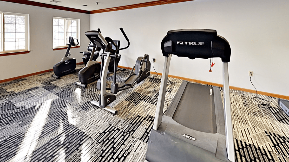 Willowbrook Court Apartments 17285 River Birch Dr, Brookfield, WI