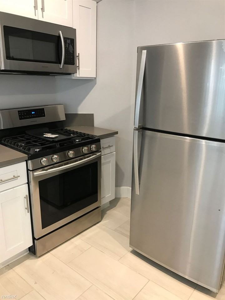 219 N St Louis St Apartments in Boyle Heights, Los Angeles, CA 90033