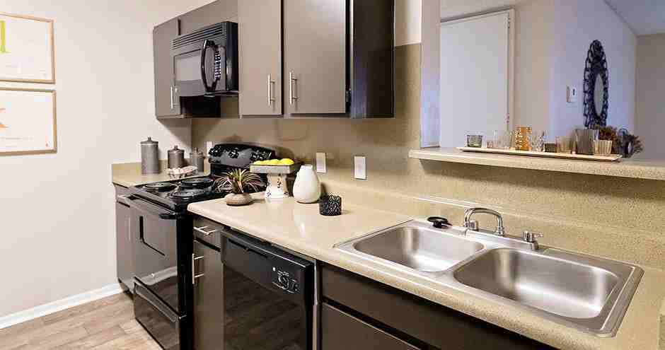 The Retreat at Acadian Point Apartments 221 Verot School Rd