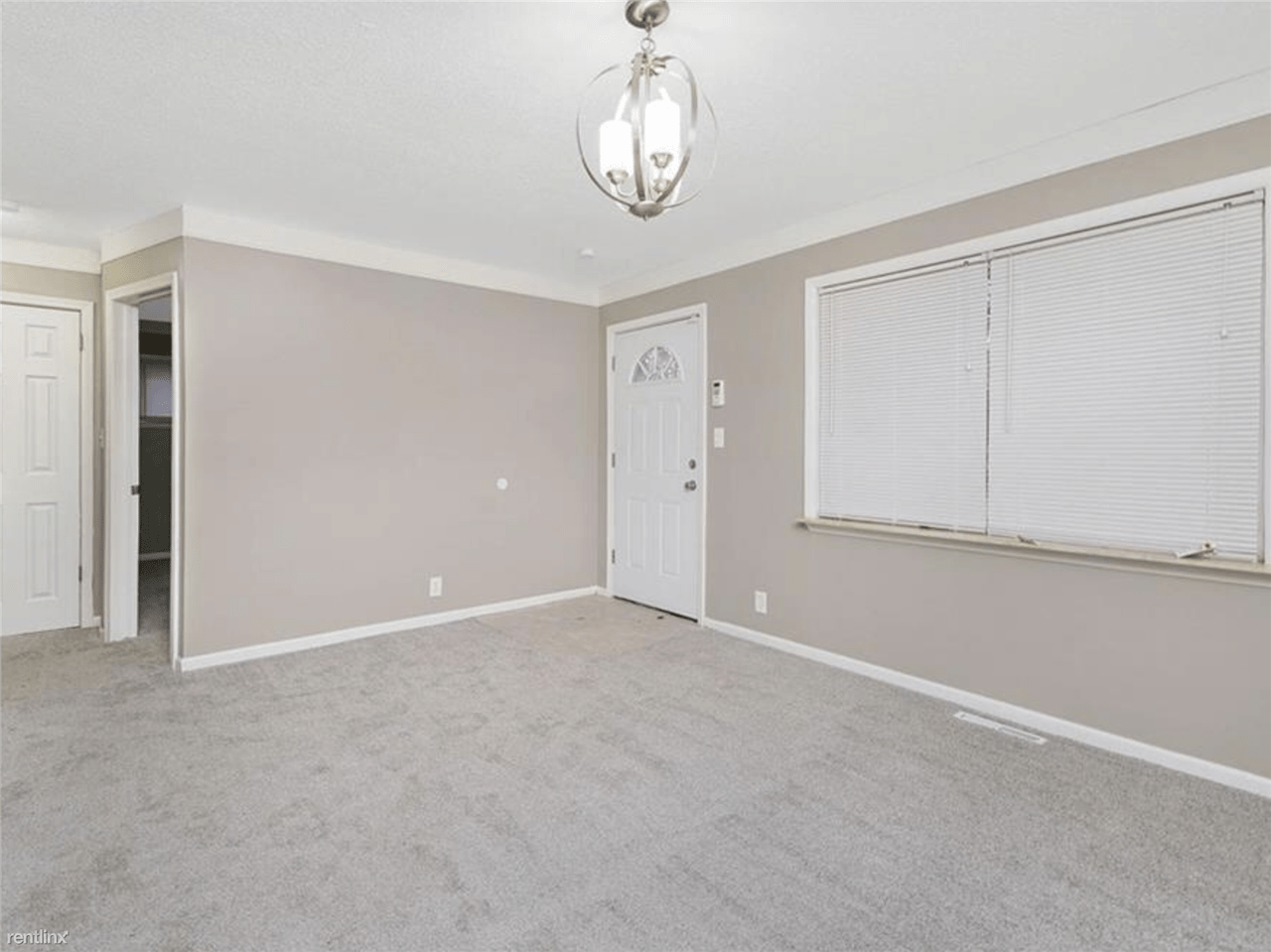 Ecorse Rd & Beech Daly Apartments in Taylor, Taylor, MI 48180 Zumper