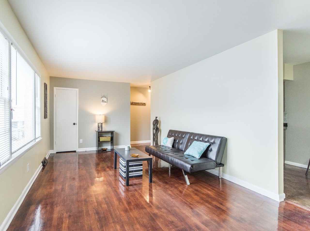 Awesome Retro Plex Apartments 1585 Alexandria Drive, Lexington, KY