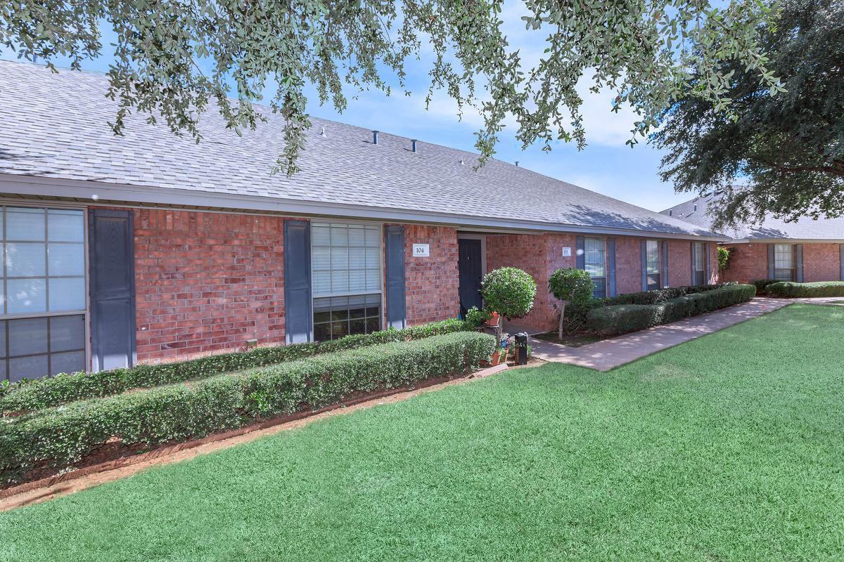 Crescent Village Apartments 5020 Taft Blvd, Wichita Falls, TX 76308