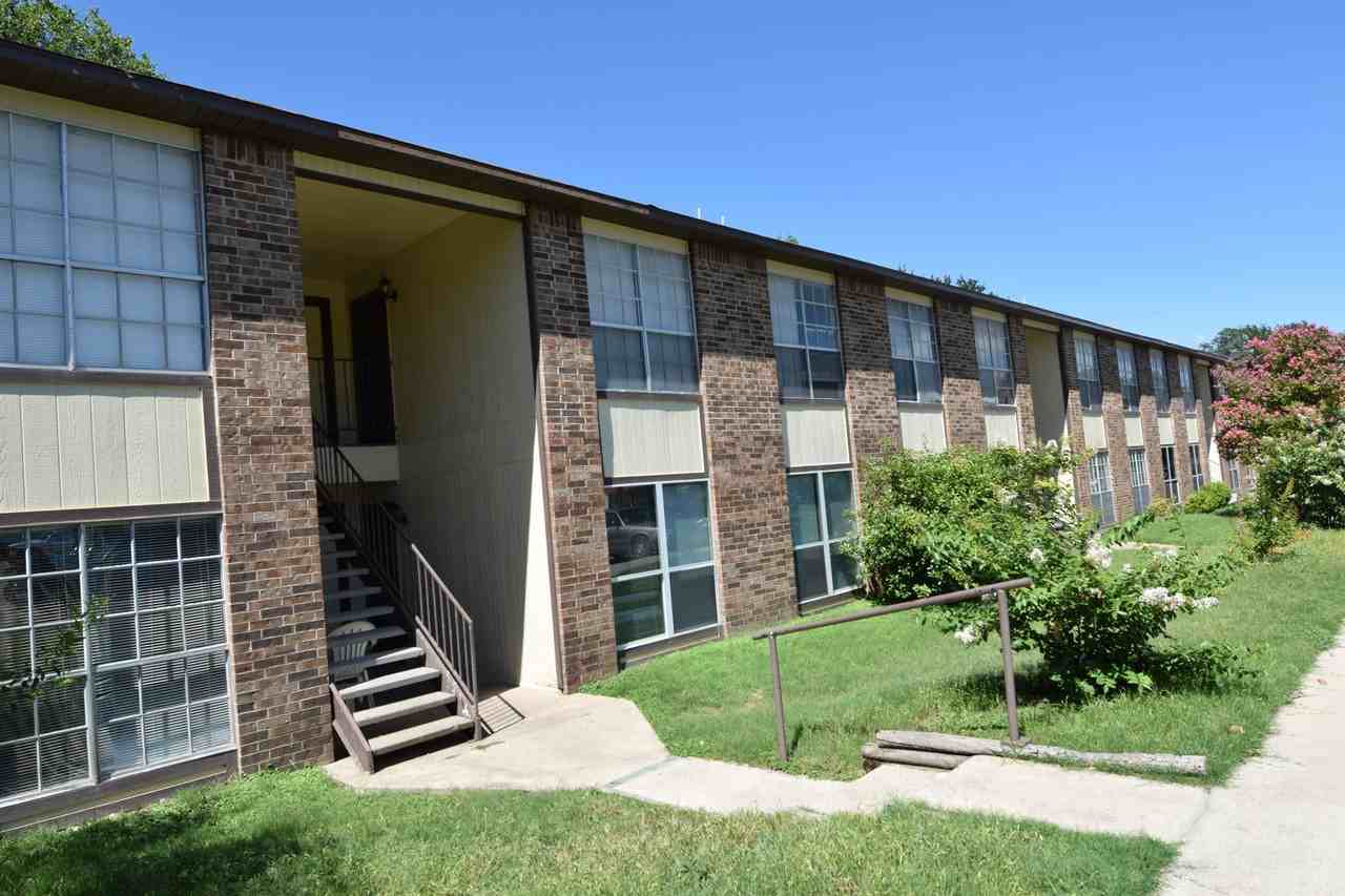 705 W Avenue D Apartments in Belton, TX 76513 Zumper