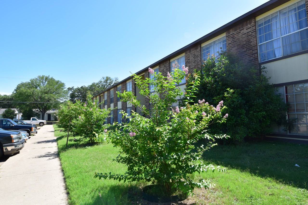 705 W Avenue D Apartments in Belton, TX 76513 Zumper