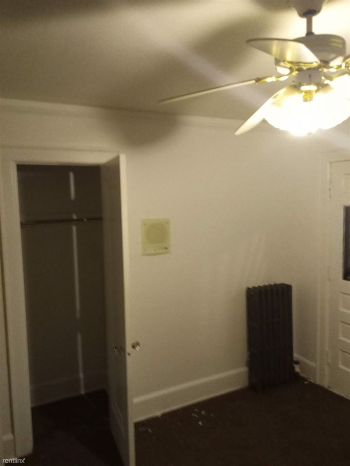 7 Mile And Livernois, Detroit, MI 48221 5 Bedroom House for 1,200