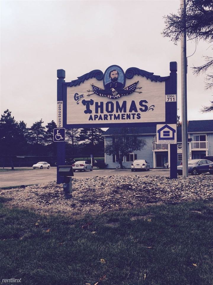 Thomas Apartments 360 W Woodlawn Ave, Hastings, MI 49058 Zumper