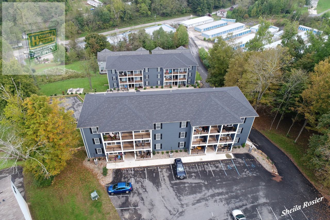 West Canyon Apartments 2100 West Canyon Drive, Cheat Lake, WV 26508