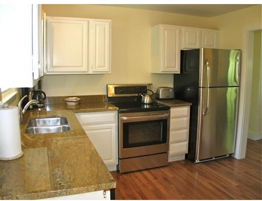 129 Otis Bassett Rd, West Tisbury, MA 02568 3 Bedroom Apartment for