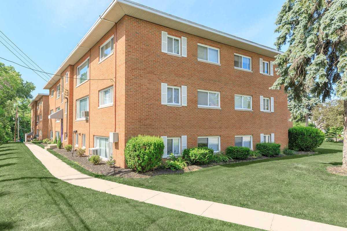 Apartments 20253 Lorain Rd, Fairview Park, OH 44126 Zumper