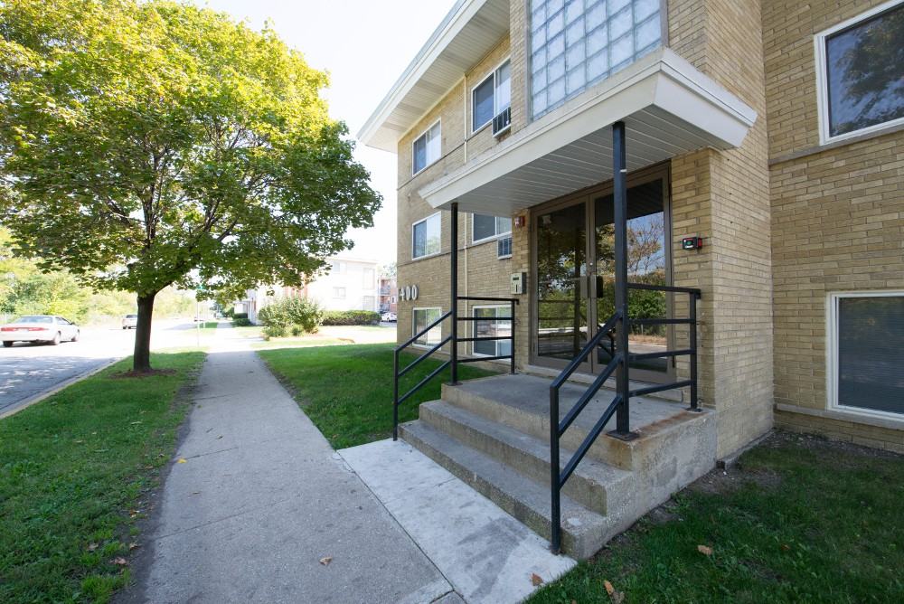 1400 Bataan Dr Apartments in Broadview, IL 60155 Zumper