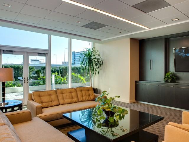 Tower Two at One Rincon Hill Apartments 489 Harrison St, San