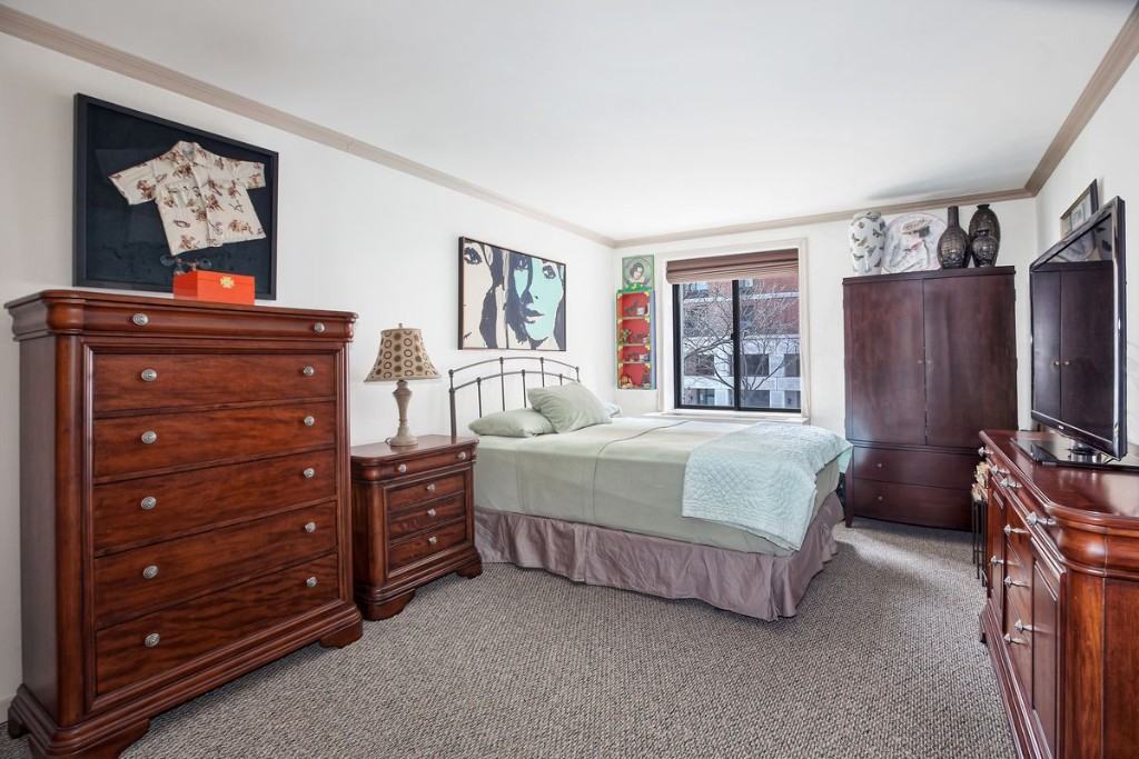 The most inexpensive apartment rentals for rent in Battery Park City,