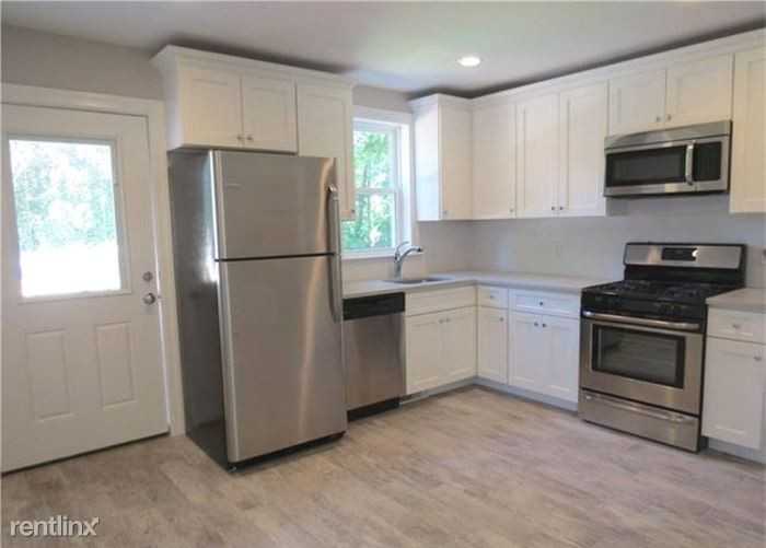 Renovated 3 Bedroom 2.5 Bathroom Apartment on 1st Floor of 2 Family