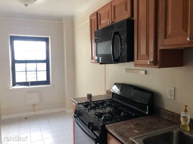 Renovated 2 Bedroom Elevator Building Laundry On Site/Mamaroneck Apartments Fenimore Rd