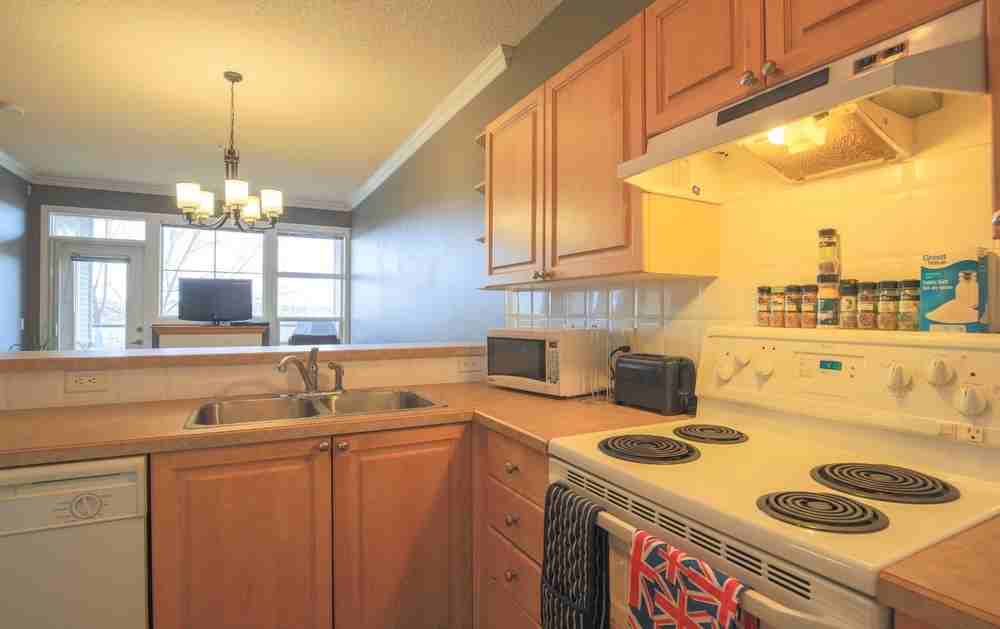 2231, 1010 Arbour Lake Road NW Apartments 1010 Arbour Lake Rd NW 2231, Calgary, AB T3G 5B3