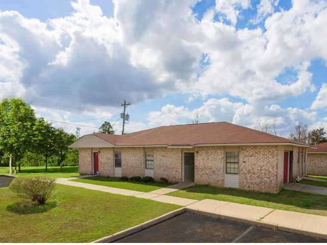 Bella Trace Apartments 106 Laurie Drive, Dothan, AL 36303 Zumper