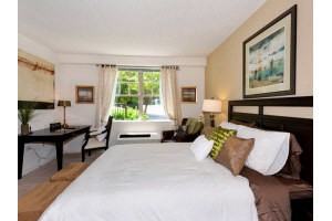 Avalon at Glen Cove Apartments 1100 Avalon square, Glen Cove, NY