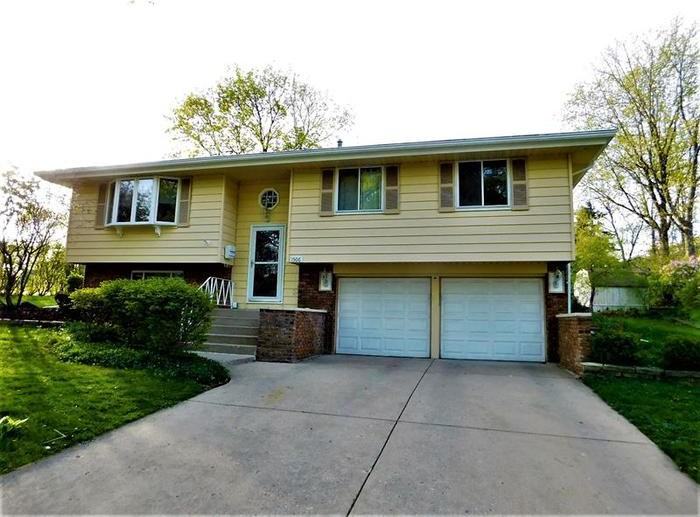 1506 Somerset Ln, Schaumburg, IL 60193 3 Bedroom Apartment for Rent for