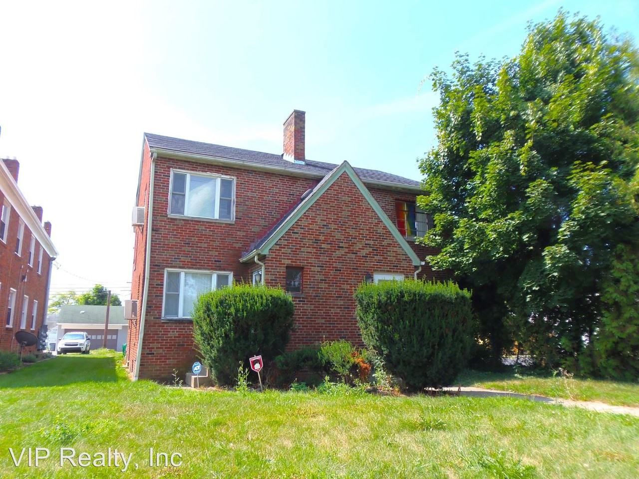 29092911 Sullivant Ave. Apartments in Southwest Hilltop, Columbus, OH