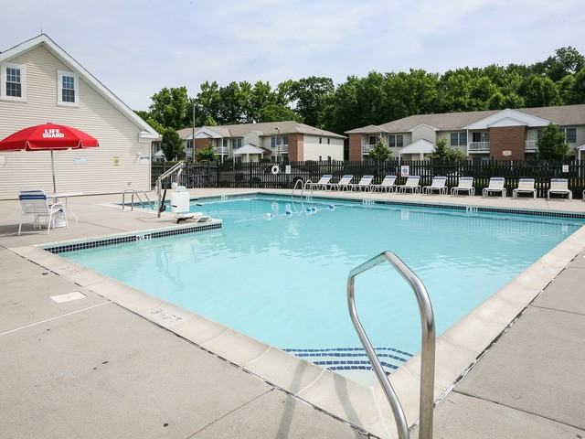 Woodview At Marlton Apartments 175 Daphne Drive, Marlton, NJ 08053
