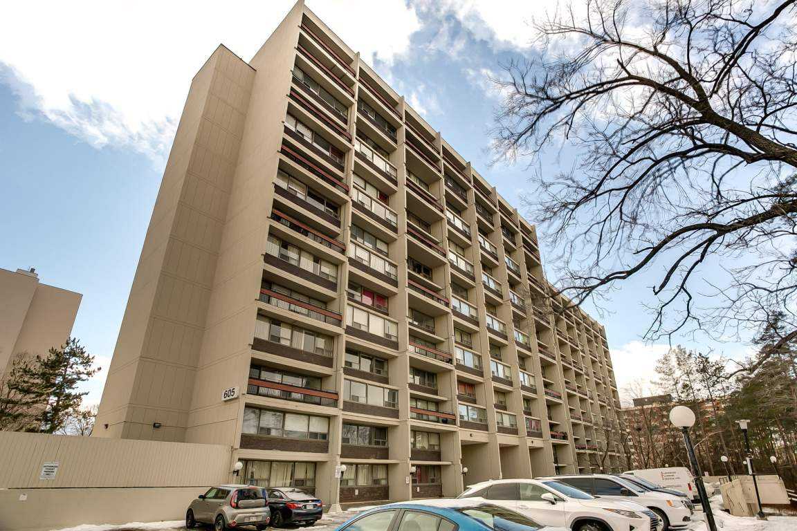 Somerset Apartments 605 Finch Ave W, Toronto, ON M2R 1P1 with 1