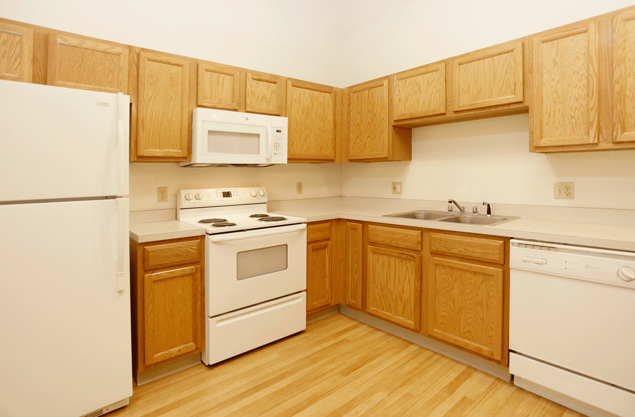 Off Broadway Apartments (Price is per Bedroom) 555 7th St Nw, Grand